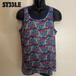 Steele Tank Top Medium Gently worn 95% polyester/5% elastane 20" armpits